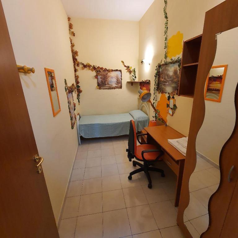 Napolix Centro, intero appartamentino, casa vacanze, tricamere nel cuore di napoli Esterno foto